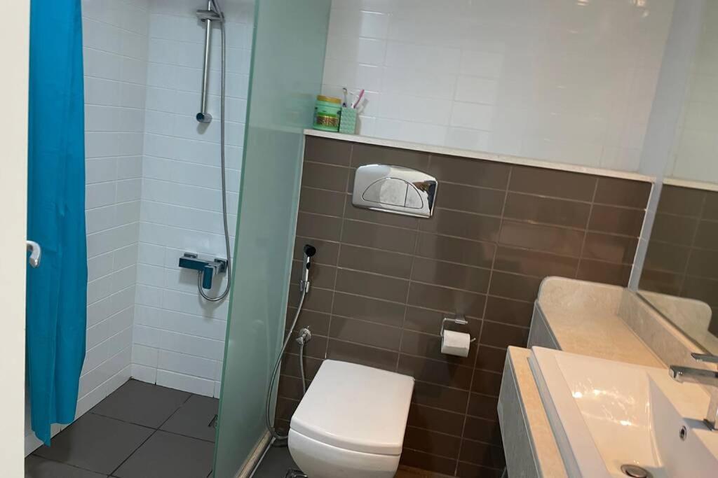 2 Bedroom Incredible Ocean Vew Apartment Рас ал Хайм Екстериор снимка