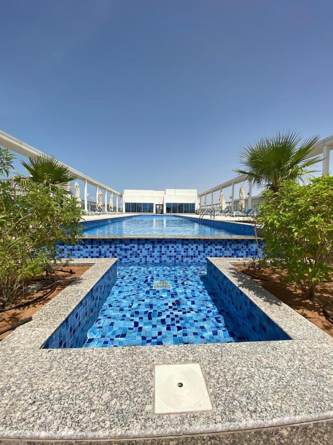 2 Bedroom Incredible Ocean Vew Apartment Рас ал Хайм Екстериор снимка
